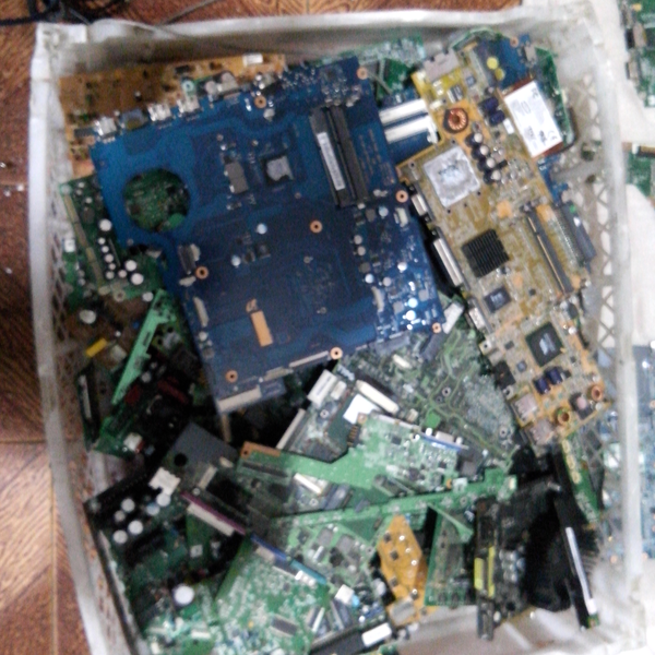 Resíduo: Notebook motherboard notebook housing notebook screen and other general computer products - B2Blue  - Compra e Venda de Resíduos