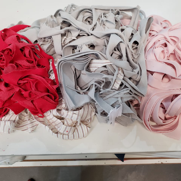 Tecido 85% acrílico e 15% elastano - tecido - Marechal Floriano, ES - B2Blue - Compra e Venda de Resíduos