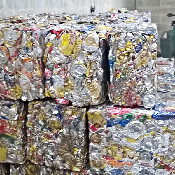 Latinha Prensada - Metais