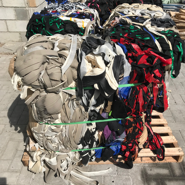 Resíduo: Expanded pvc scrap - B2Blue  - Compra e Venda de Resíduos