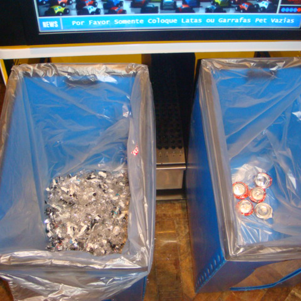 Resíduo: Reverse vending machine - B2Blue  - Compra e Venda de Resíduos