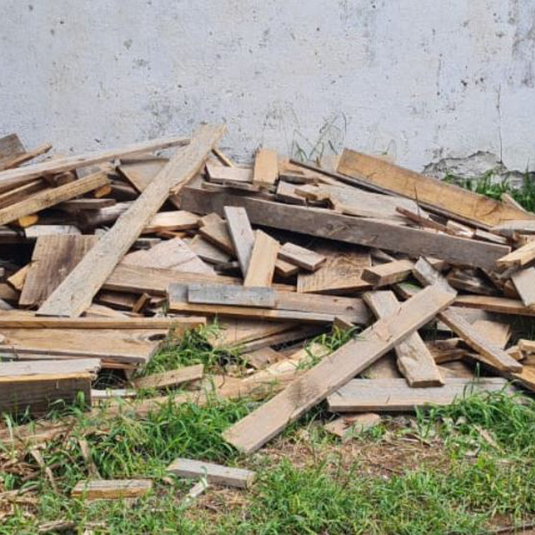 Madeira de construção - outros - CANOAS, RS - B2Blue - Compra e Venda de Resíduos
