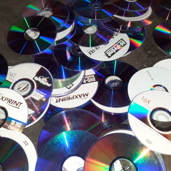 Cd/dvd - plástico - São Paulo, SP - B2Blue - Compra e Venda de Resíduos