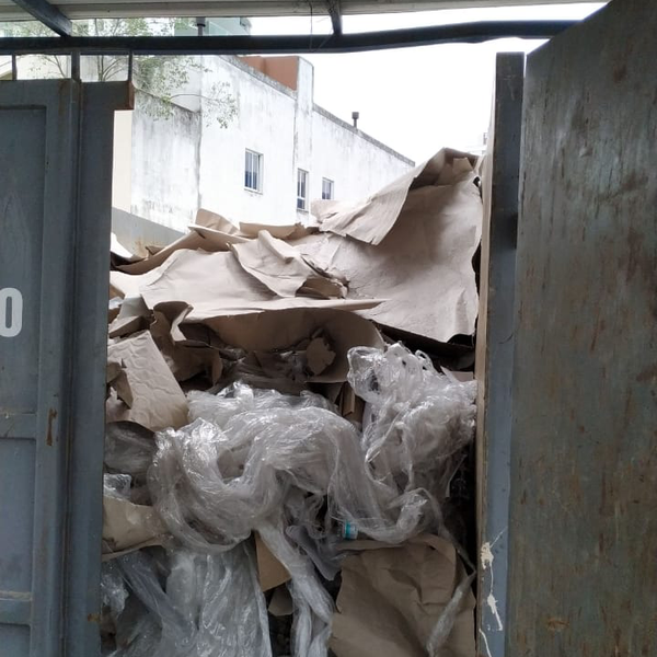 Papelão - papel/papelão - Florianópolis, SC - B2Blue - Compra e Venda de Resíduos