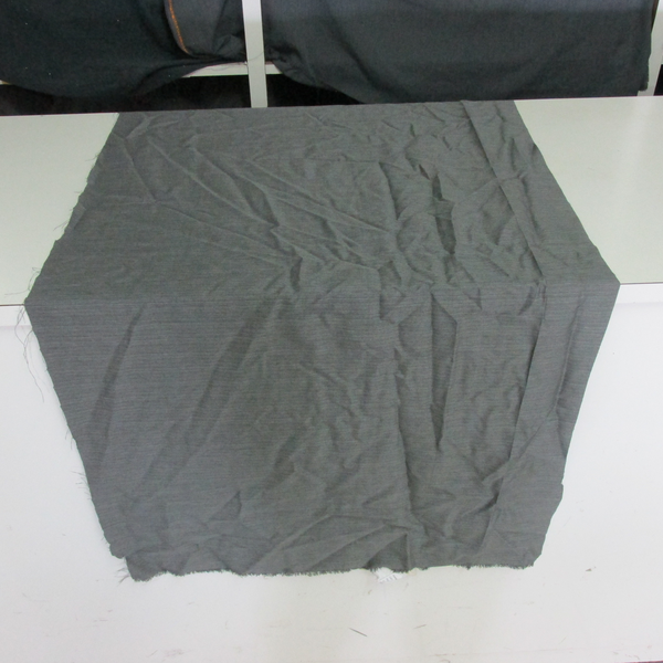 Resíduo: Retalhos de tecido (de 20cm à 60cm) - B2Blue  - Compra e Venda de Resíduos