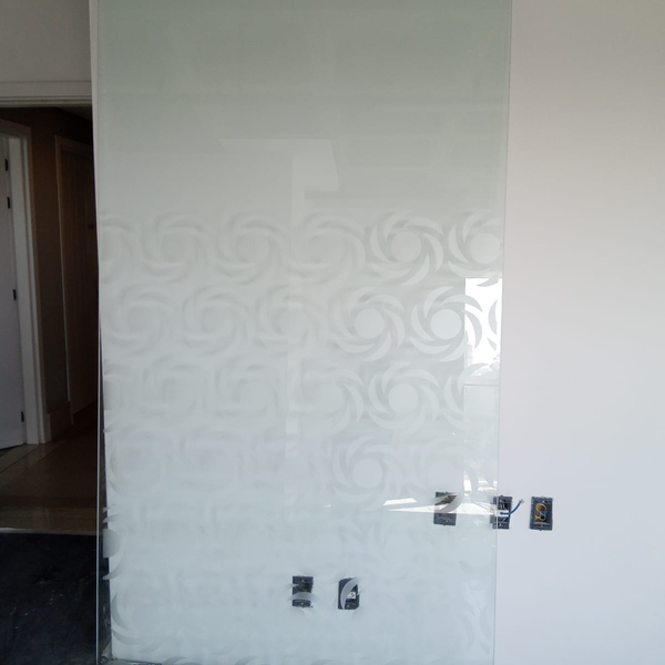 Vidro temperado usado - vidro - Porto Alegre, RS - B2Blue - Compra e Venda de Resíduos