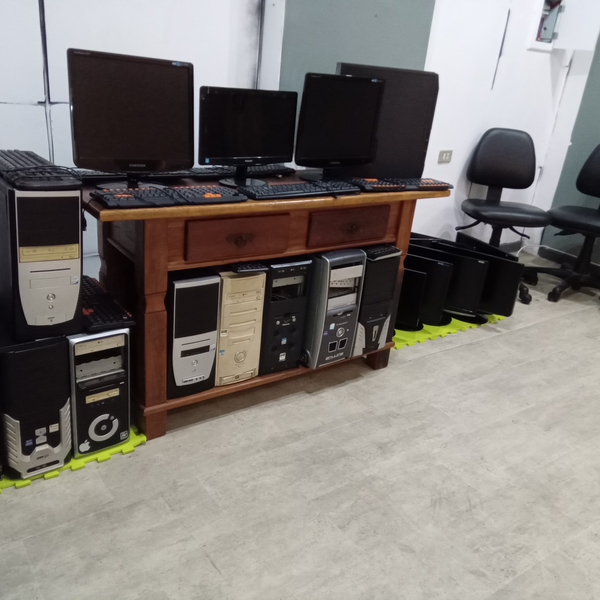 CPUs - Eletroeletrônicos