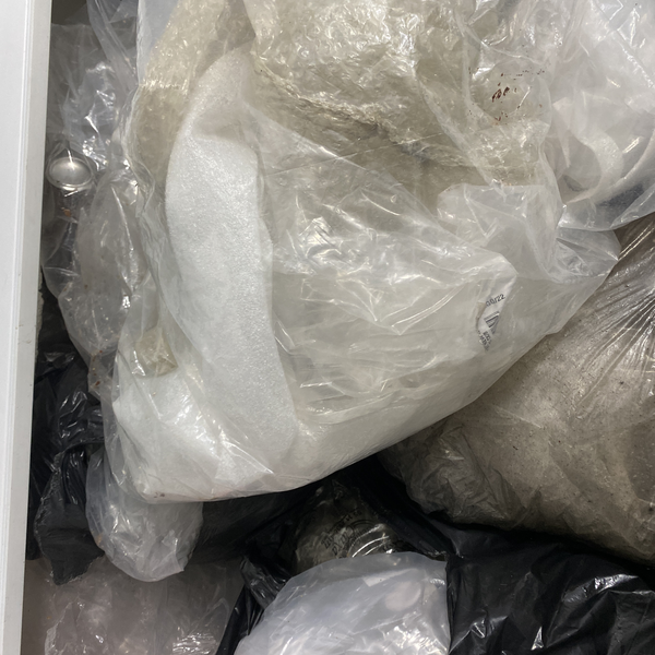 Apara branca - plástico - São Paulo, SP - B2Blue - Compra e Venda de Resíduos