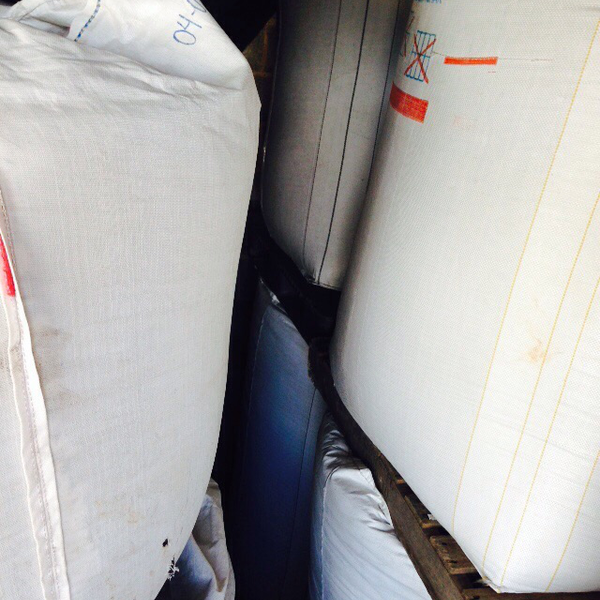 Pbt - plástico - Campinas, SP - B2Blue - Compra e Venda de Resíduos