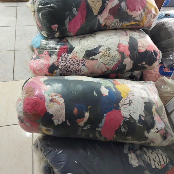 Malha  100%  - outros - BLUMENAU, SC - B2Blue - Compra e Venda de Resíduos