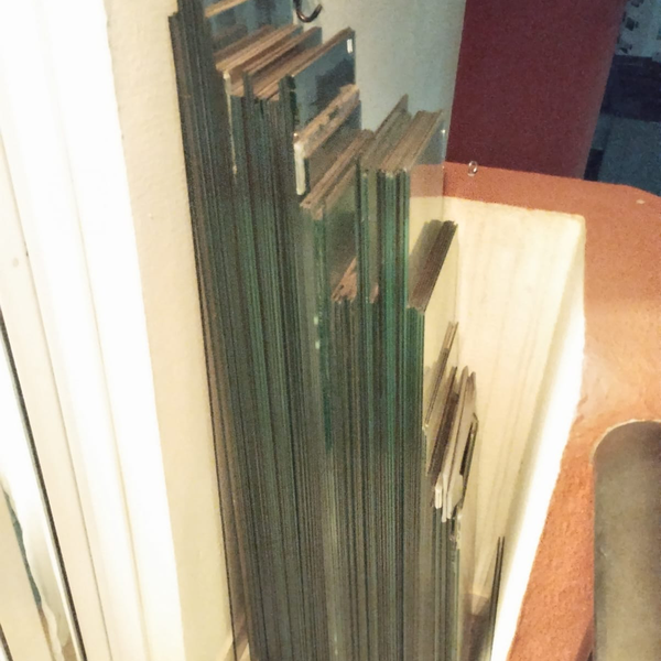 Vidros comuns e temperados - vidro - São Paulo, SP - B2Blue - Compra e Venda de Resíduos