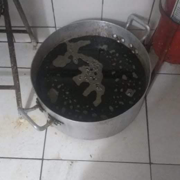 Resíduo: Oléo  de cozinha usado e  filtrado - B2Blue  - Compra e Venda de Resíduos