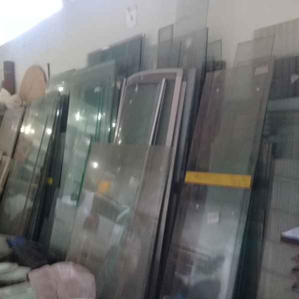 Resíduo: Vidros temperados - B2Blue  - Compra e Venda de Resíduos