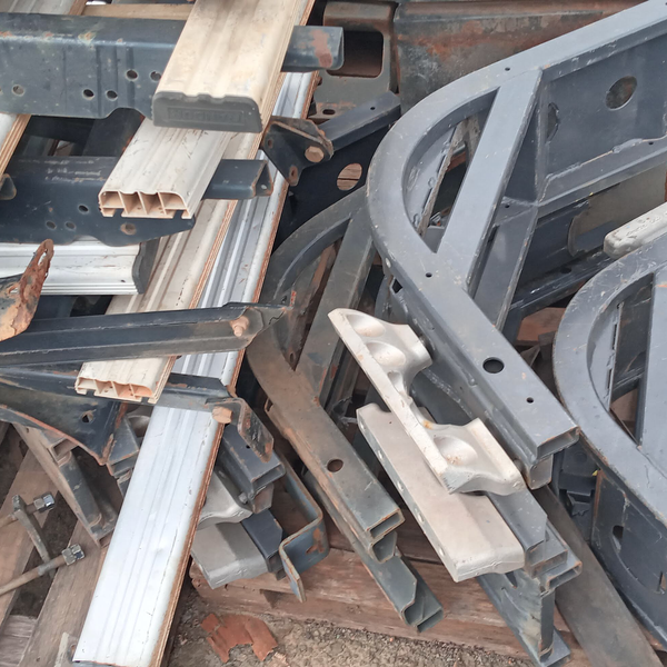 Resíduo: Iron / plastic / cardboard / aluminum / copper - B2Blue  - Compra e Venda de Resíduos