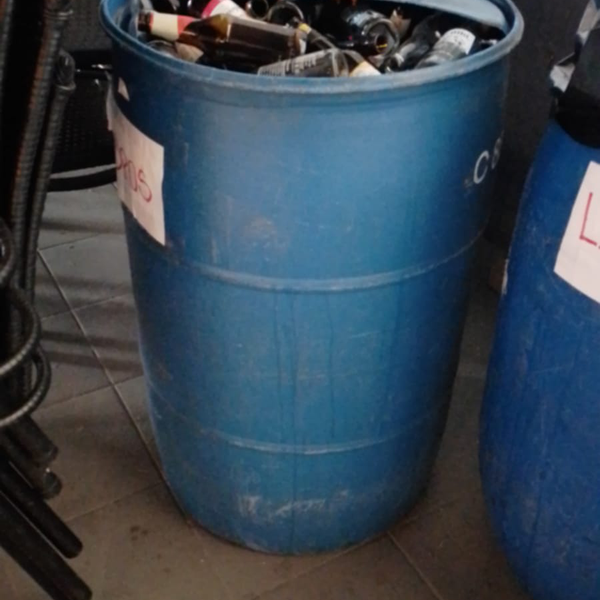 Garrafa vidro 275 ml - outros - CAMPINAS, SP - B2Blue - Compra e Venda de Resíduos