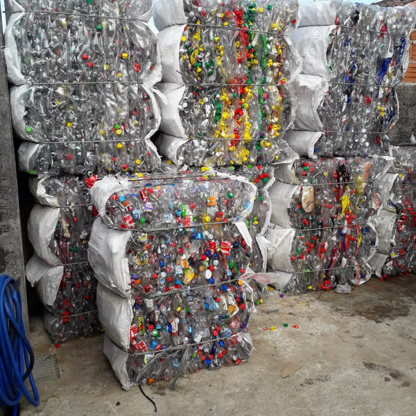 Plástico  pe,pp,pead - plástico - Joinville, SC - B2Blue - Compra e Venda de Resíduos