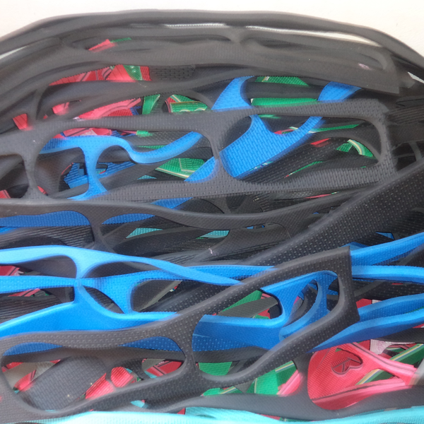 Resíduo: Sobras de borrachas utilizadas na fabricação de chinelos - B2Blue  - Compra e Venda de Resíduos