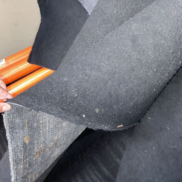 Resíduo: Carpete + borracha - B2Blue  - Compra e Venda de Resíduos