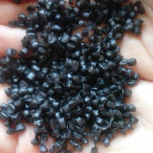 Pe granulado - plástico - Ribeirão Preto, SP - B2Blue - Compra e Venda de Resíduos