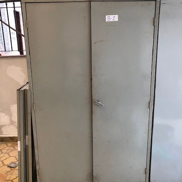 Armário de metal - produtos de 2a linha - São Paulo, SP - B2Blue - Compra e Venda de Resíduos