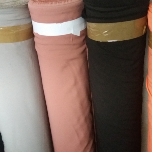 Resíduo: Vendo lote de tecidos para alfaitaria são 6 toneladas em 4 artigos diferentes - B2Blue  - Compra e Venda de Resíduos