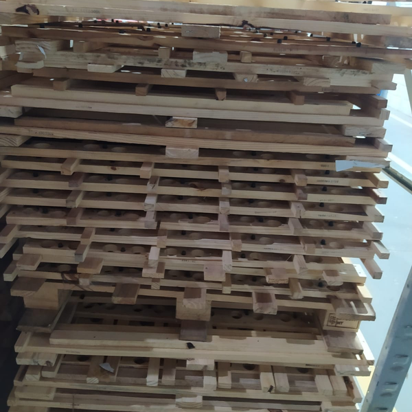 Resíduo: Retalhos de madeira varios tipos - B2Blue  - Compra e Venda de Resíduos