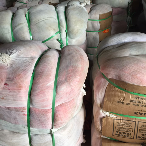 Resíduo: Resíduo de fios de seda pura - B2Blue  - Compra e Venda de Resíduos