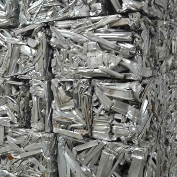 Aluminio de perfil - metais - Betim, MG - B2Blue - Compra e Venda de Resíduos