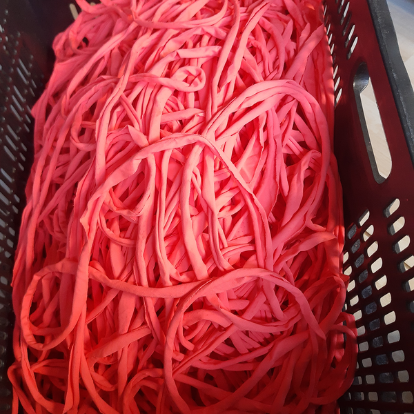 Tiras de ramas (retalhos) - tecido - GUARULHOS, SP - B2Blue - Compra e Venda de Resíduos