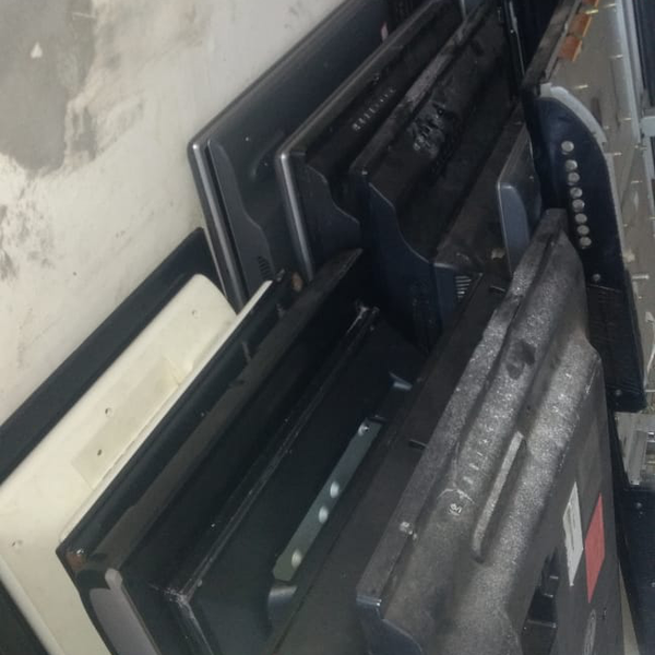 Tv som home e placas - eletroeletrônicos - BA, BA - B2Blue - Compra e Venda de Resíduos