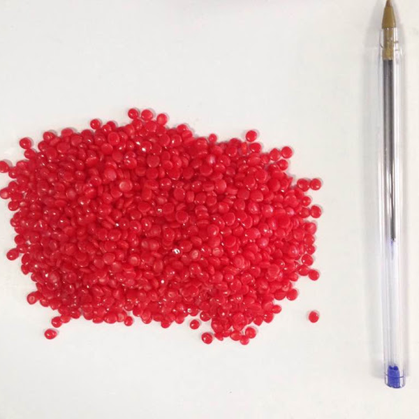 Pebd vermelho granulado virgem (master) - plástico - São Paulo, SP - B2Blue - Compra e Venda de Resíduos