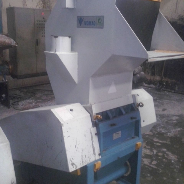 MOINHO P/PLASTICO IVOMAQ 500mm seminovo. - Produtos de 2a linha