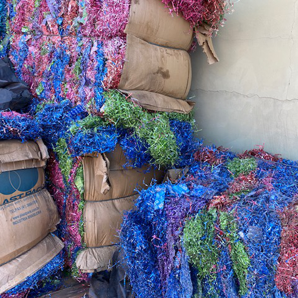 Blister pvc - outros - Araras, SP - B2Blue - Compra e Venda de Resíduos