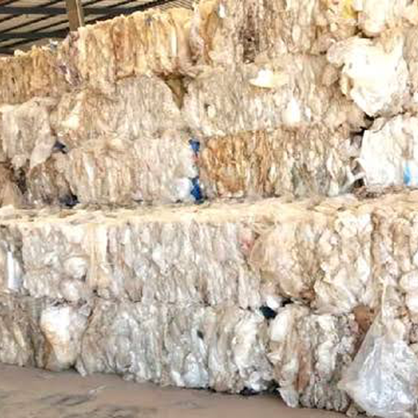 Pead - plástico - São José do Rio Pardo, SP - B2Blue - Compra e Venda de Resíduos