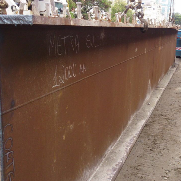 Vigas grandes - construção e demolição - São Gonçalo, RJ - B2Blue - Compra e Venda de Resíduos