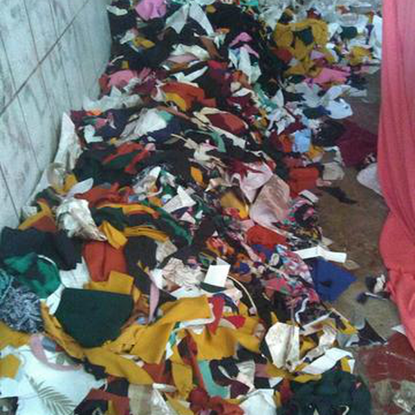 Tecido (todos os tipos) - tecido - Londrina, PR - B2Blue - Compra e Venda de Resíduos