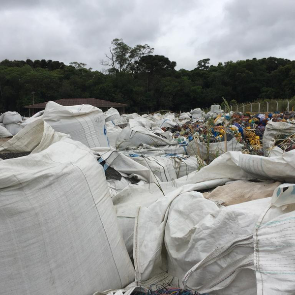 Resíduo: Pvb aparas - B2Blue  - Compra e Venda de Resíduos