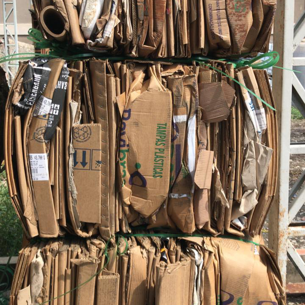 Compra papelao andulado - outros - MARINGA, PR - B2Blue - Compra e Venda de Resíduos