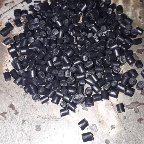 Pp preto extrusado - plástico - Dois Irmãos, RS - B2Blue - Compra e Venda de Resíduos