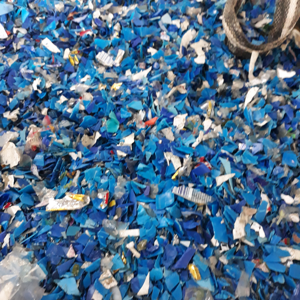 Pead  --  colorido    e   branco / natural - plástico - Piracicaba, SP - B2Blue - Compra e Venda de Resíduos