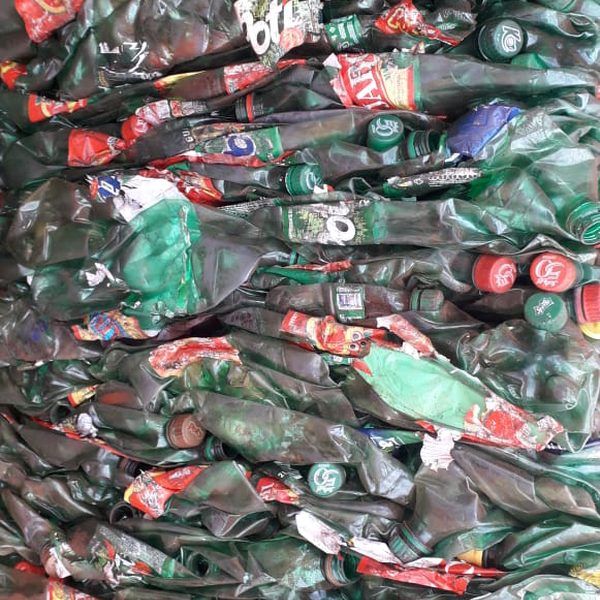 Resíduo: Pet enfardado (cristal, verde) - B2Blue  - Compra e Venda de Resíduos