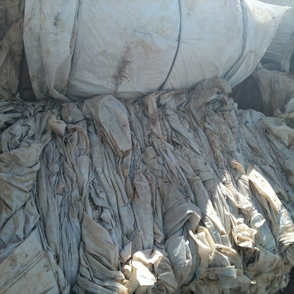 Aparas plásticas - plástico - Pouso Alegre, MG - B2Blue - Compra e Venda de Resíduos