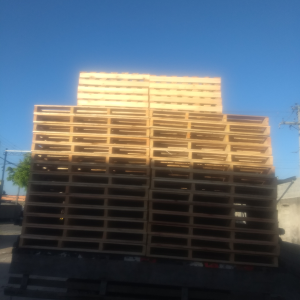 Pallet - madeira - Mogi Das Cruzes, SP - B2Blue - Compra e Venda de Resíduos