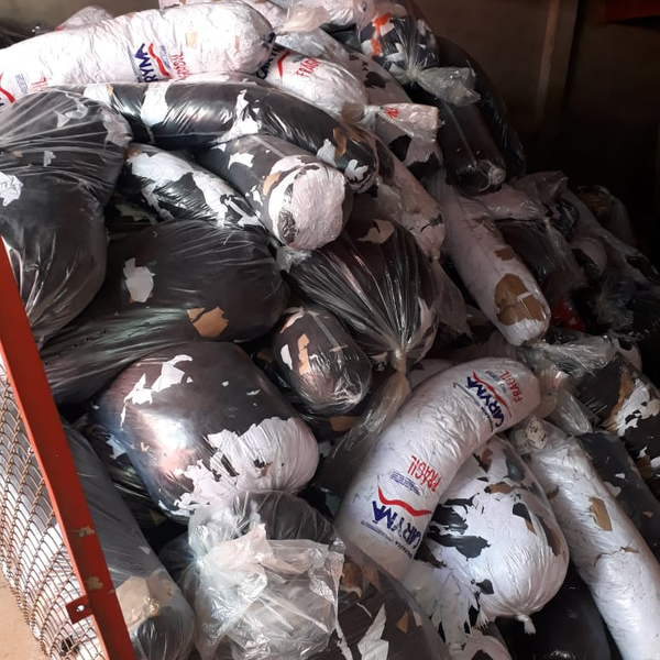 Tecido 100% poliester - tecido - ARARAQUARA, SP - B2Blue - Compra e Venda de Resíduos