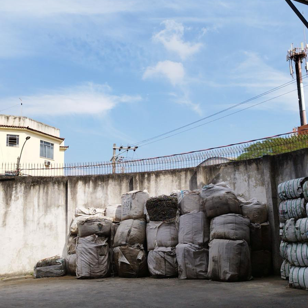 Resíduo: Terra de cobre - B2Blue  - Compra e Venda de Resíduos