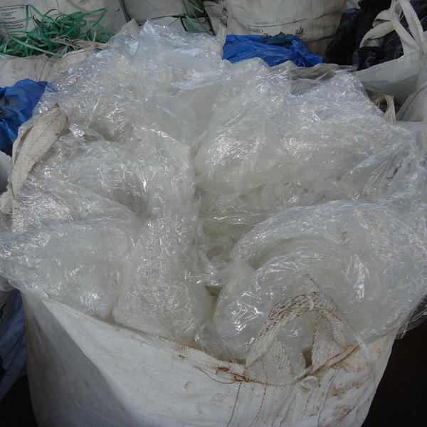 Pebd aparas - plástico - Campo Grande, MS - B2Blue - Compra e Venda de Resíduos