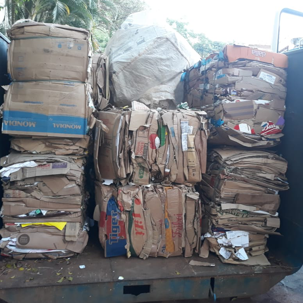 Resíduo: Papelão enfardado - B2Blue  - Compra e Venda de Resíduos