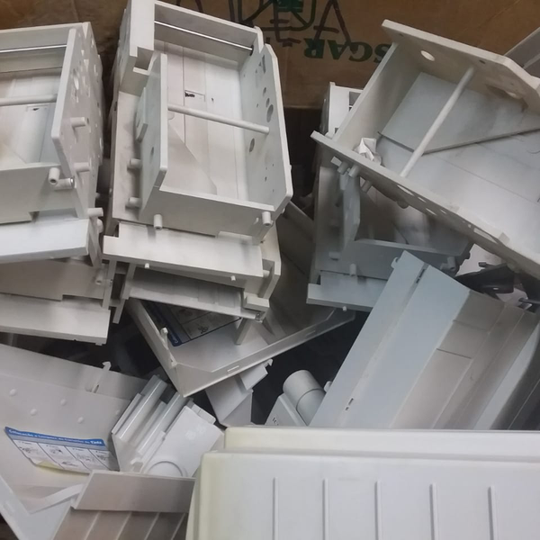 Plástico branco - plástico - São Paulo, SP - B2Blue - Compra e Venda de Resíduos