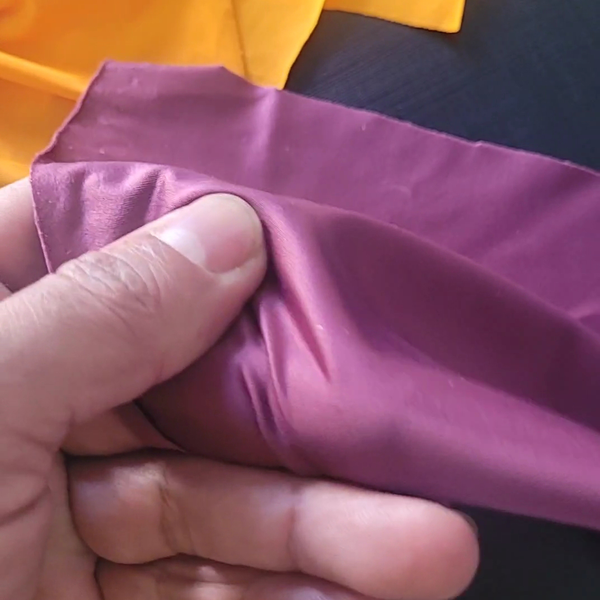 Resíduo: Retalho de poliamida e suplex - B2Blue  - Compra e Venda de Resíduos