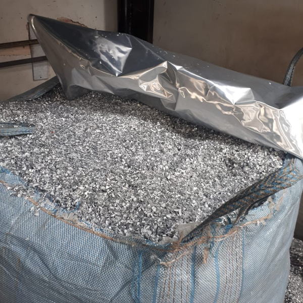 Resíduo: Laminados moídos (pós indústria) para produção de telhas- placas e calhas agrícolas  ecológicas - B2Blue  - Compra e Venda de Resíduos